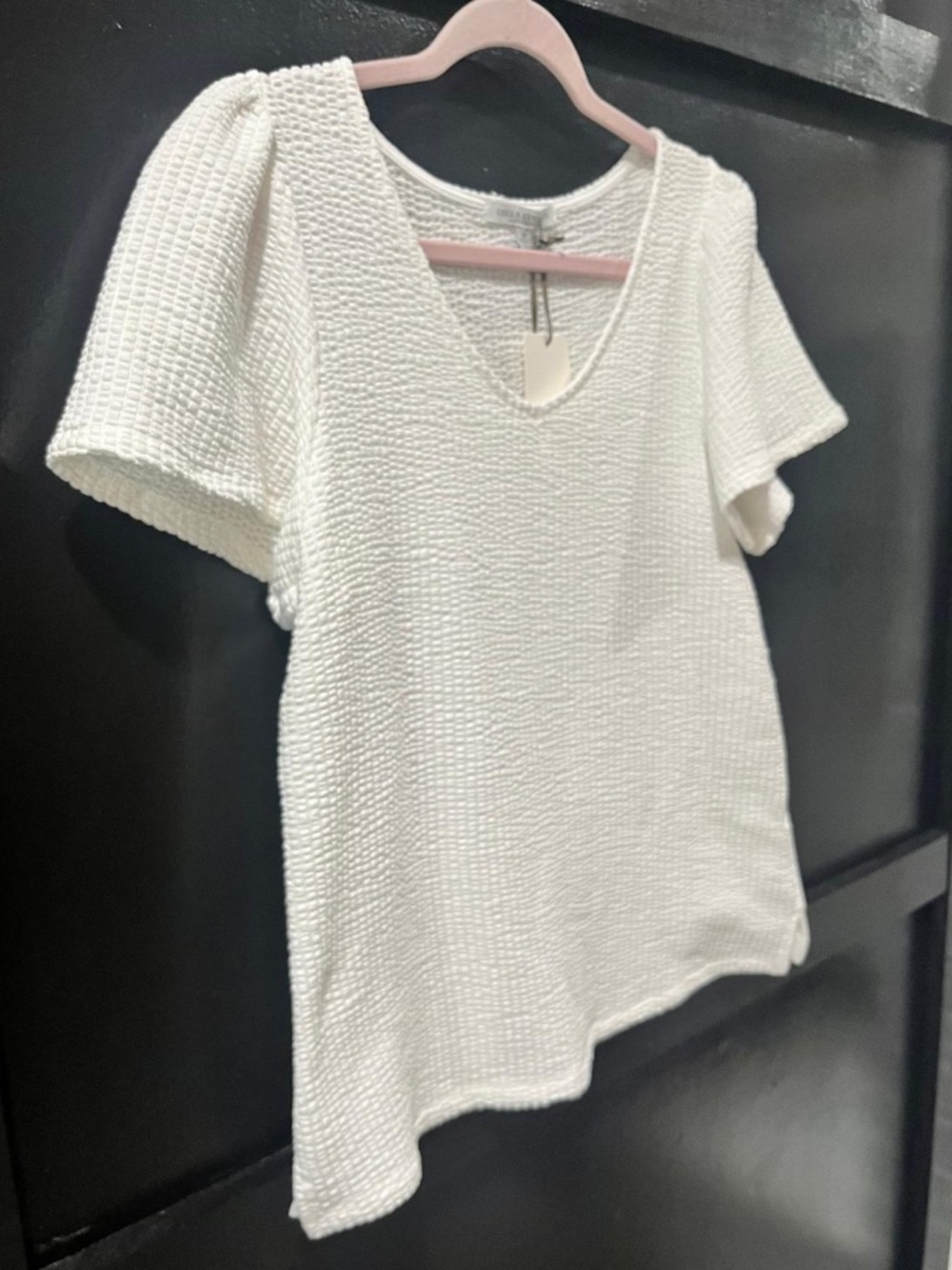NWT | Green Envelope Los Angeles V-Neck Puff Sleeved Blouse | Size Medium - Picture 2 of 6